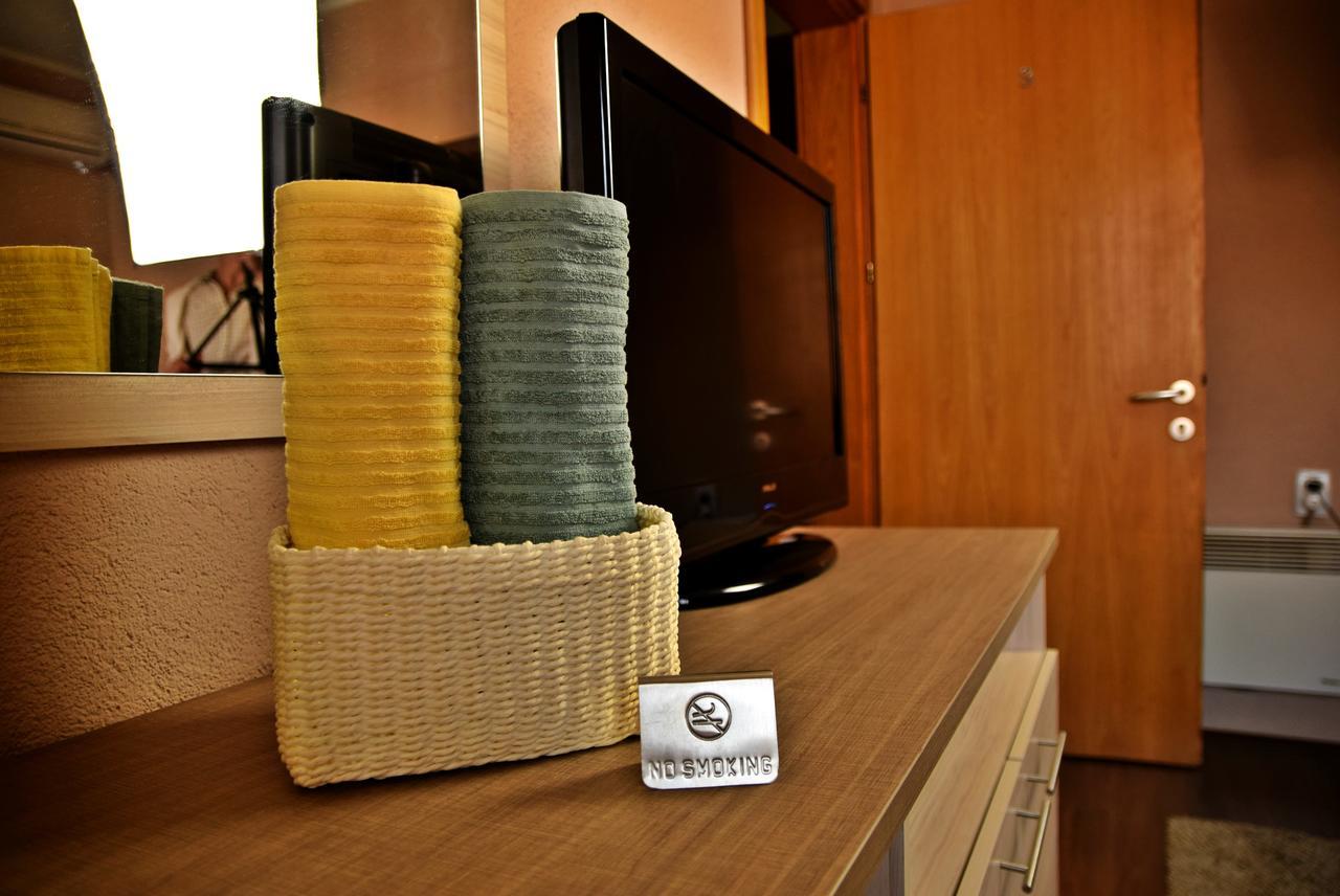 Guest House Via Бітола Екстер'єр фото